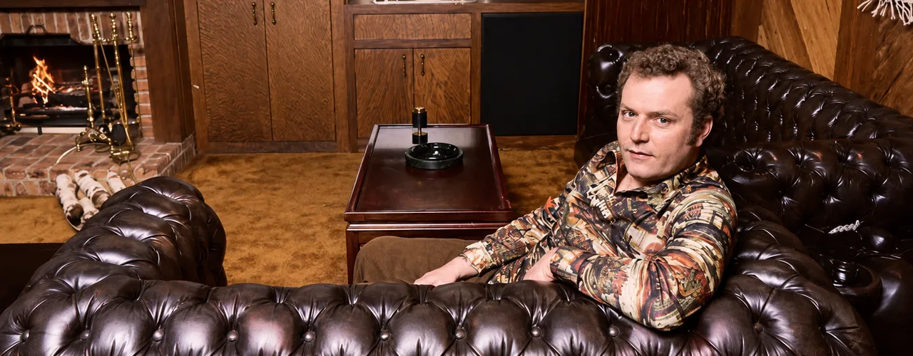 Larry Flint, Hustler founder
