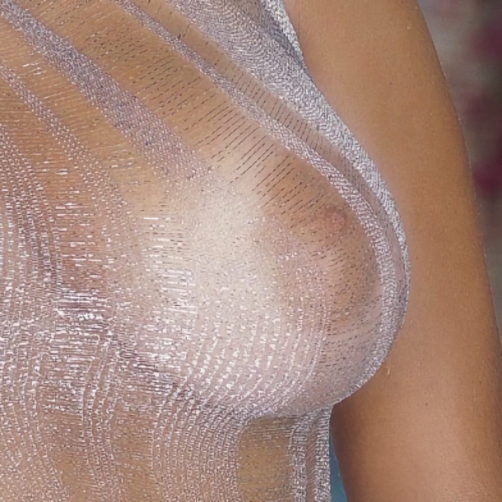 Anna Clark big nipple