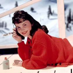 Joyce Nizzari, Playboy Playmate, Miss December 1958