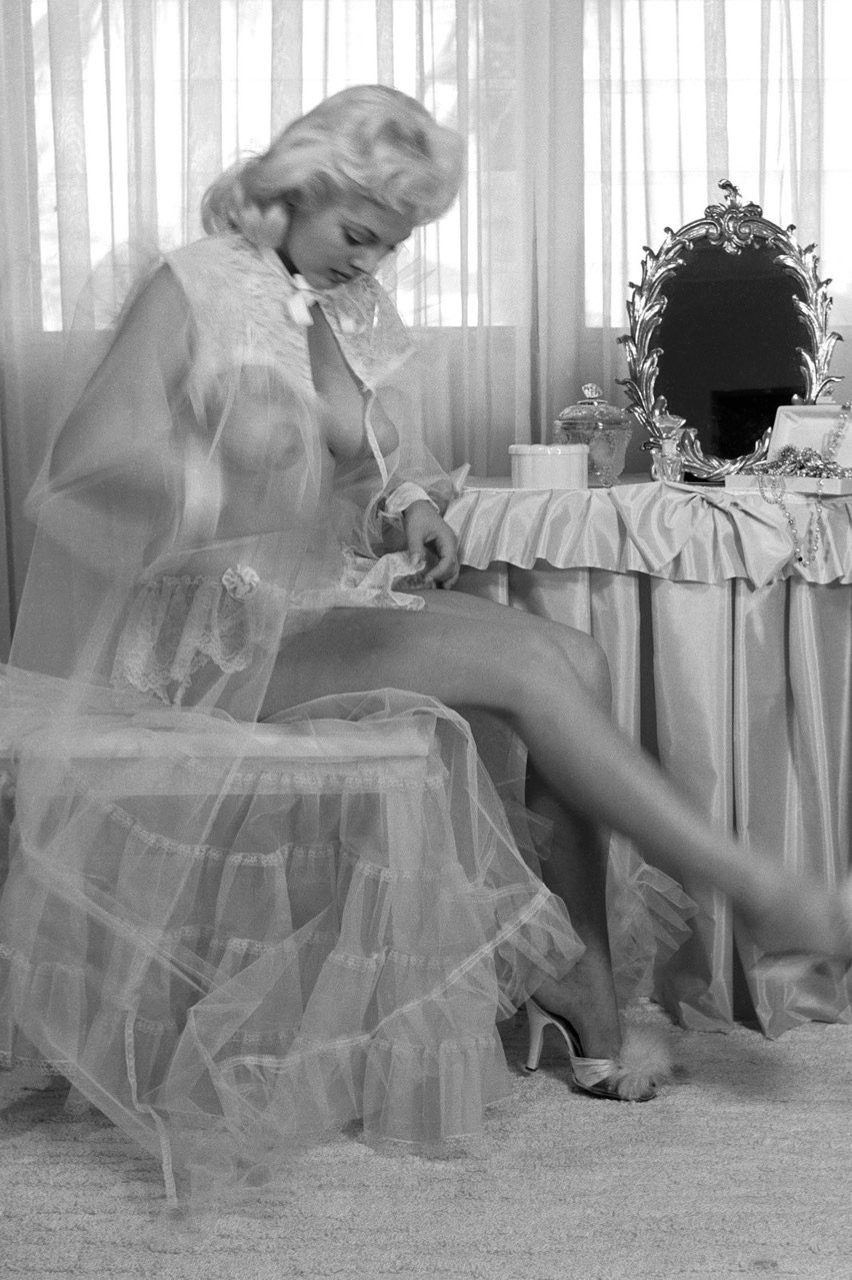Lisa Winters, Miss December 1956, Playboy Playmate nude