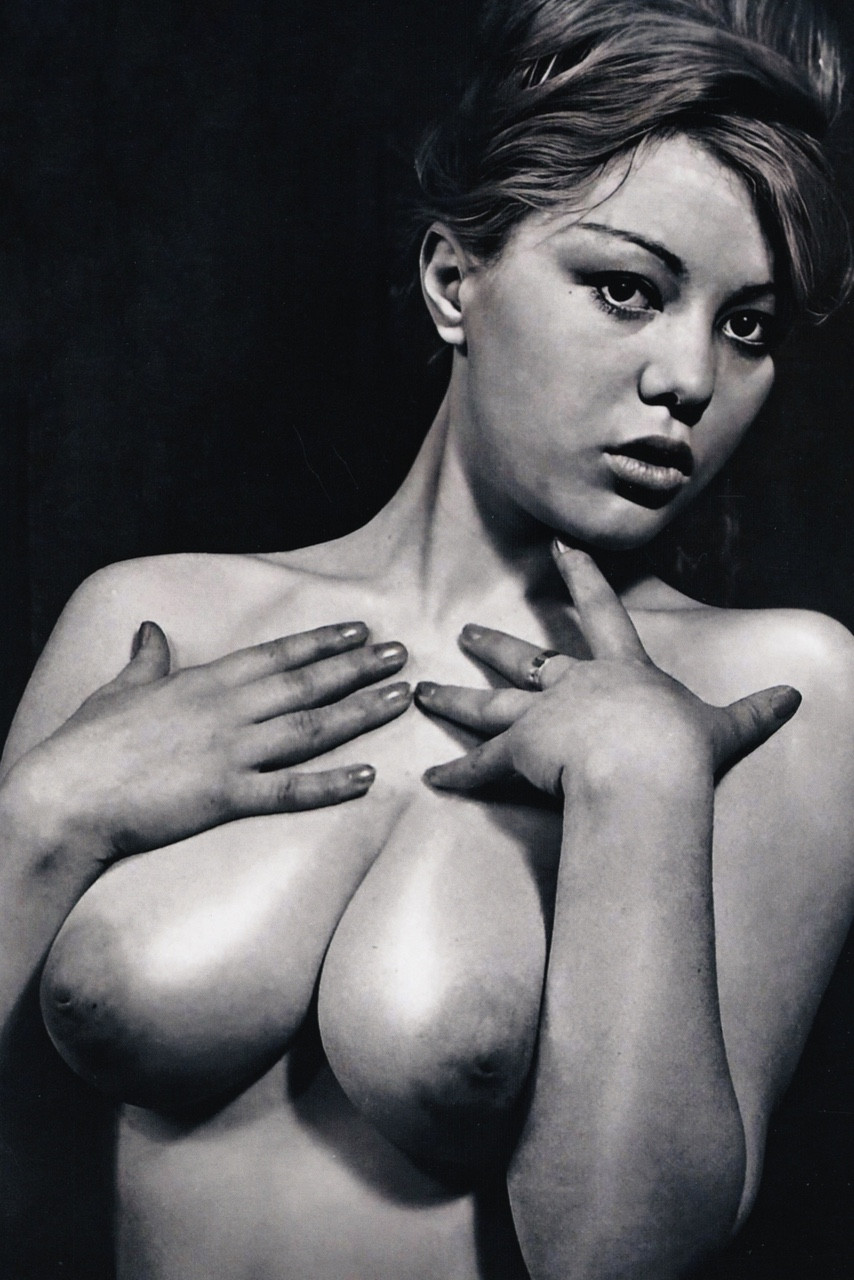 Margaret Nolan naked