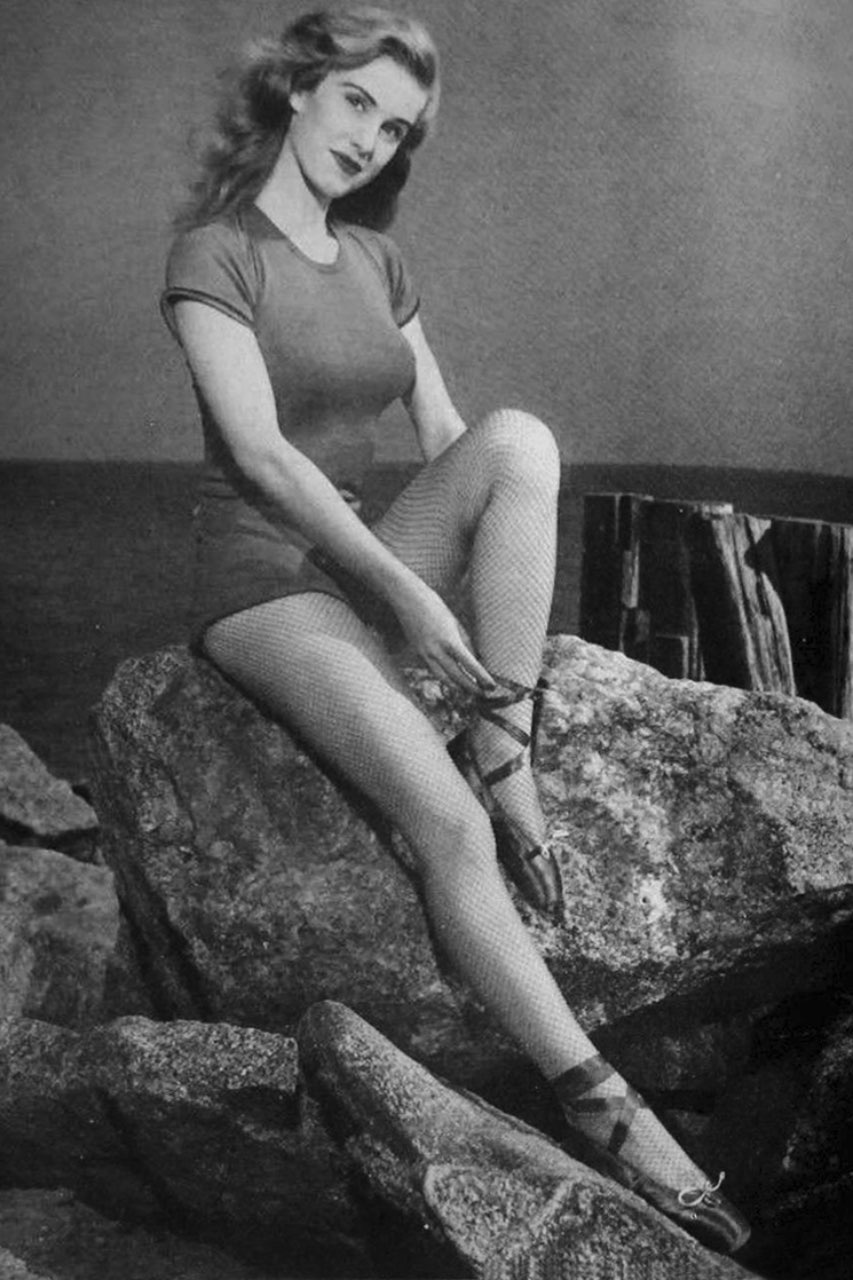 Marilyn Waltz, Miss April 1955, Playboy Playmate nude